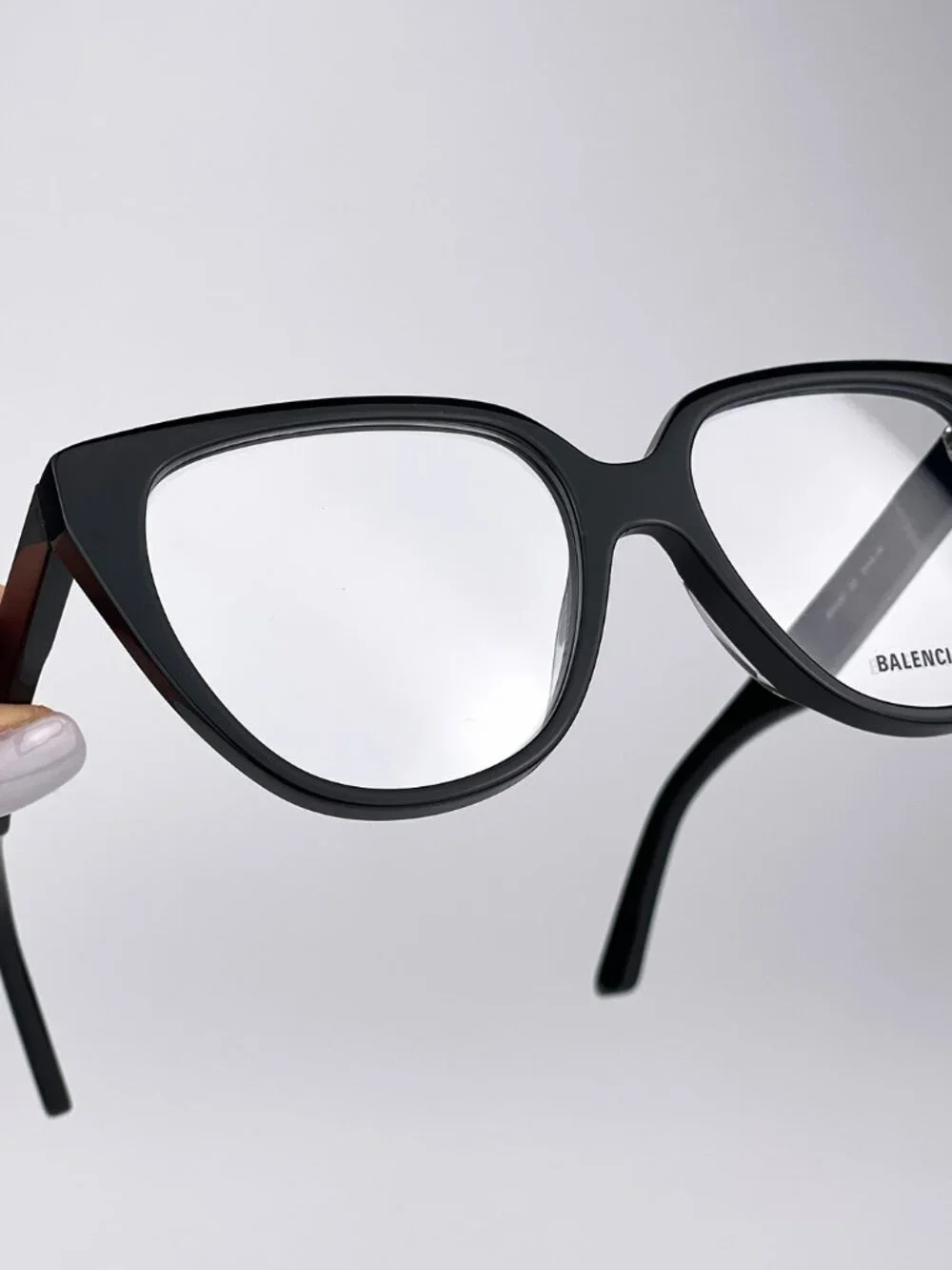 Balenciaga bb0129o 001